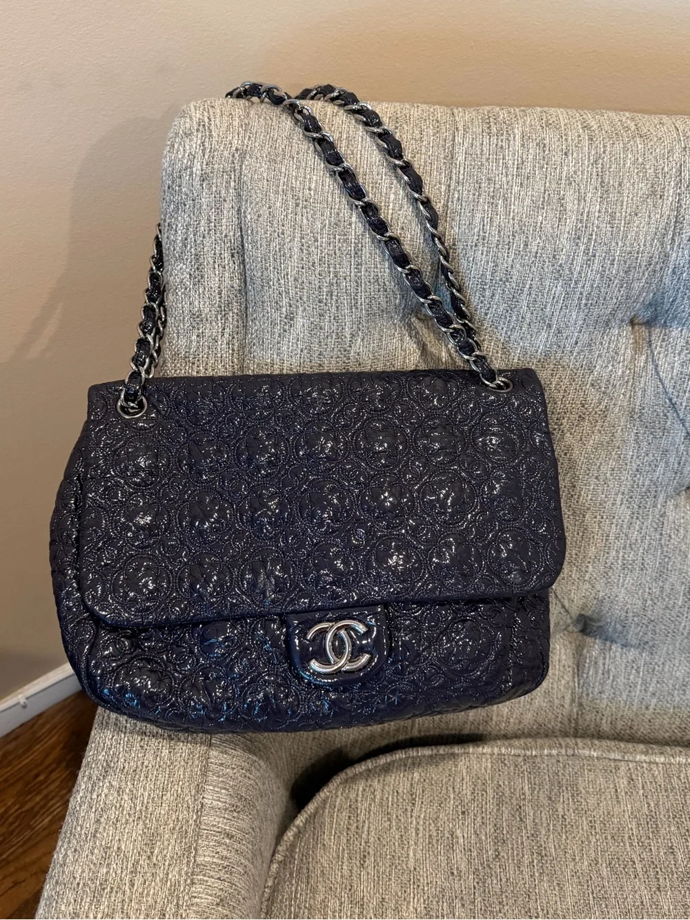 CHANEL Authentic Navy Blue Pattern Patent Leather Handbag